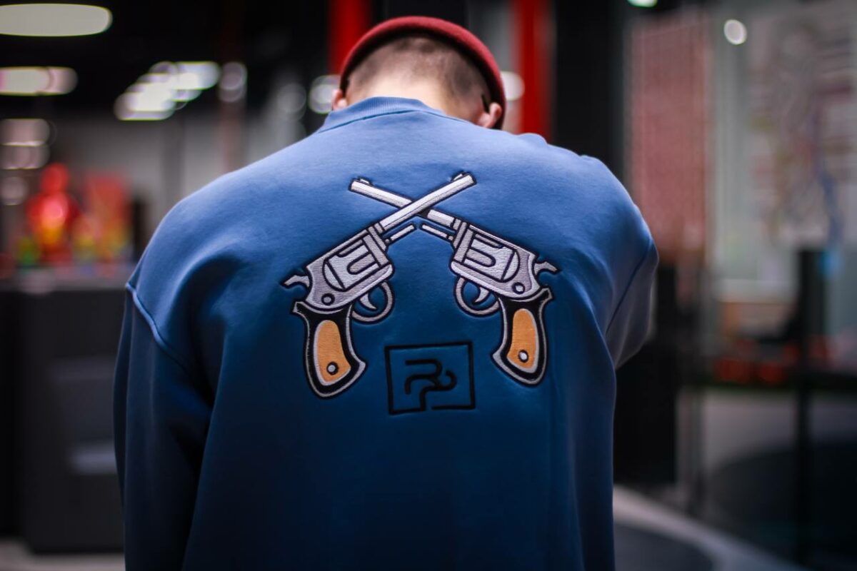 Изображение С Вышивкой На Одежде