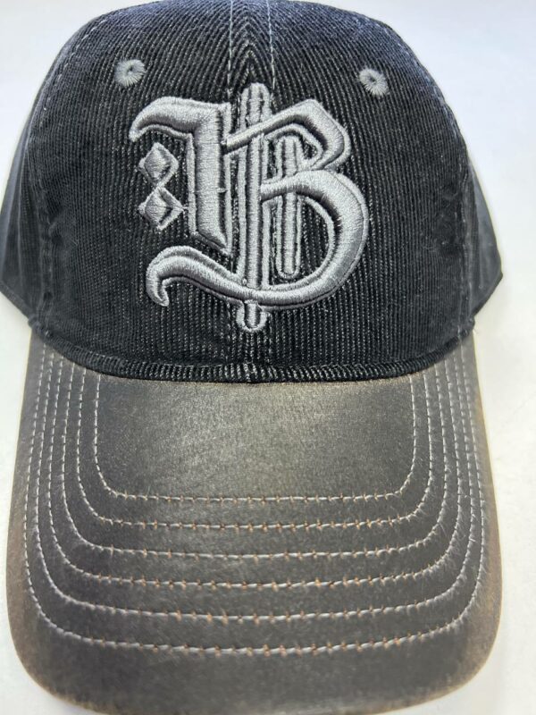 Вышивка На Бейсболке Изображение