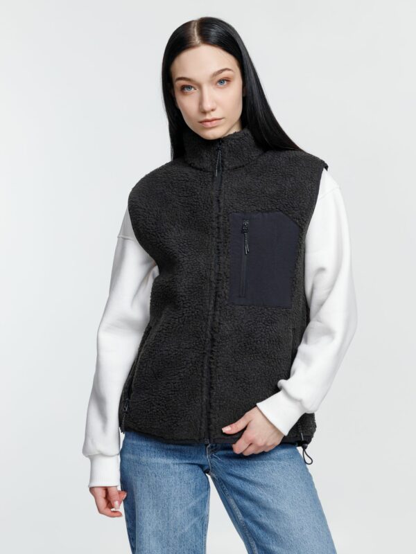 Фото Zhilet Na Zakaz S Logotipom &Ndash; Merch Studio